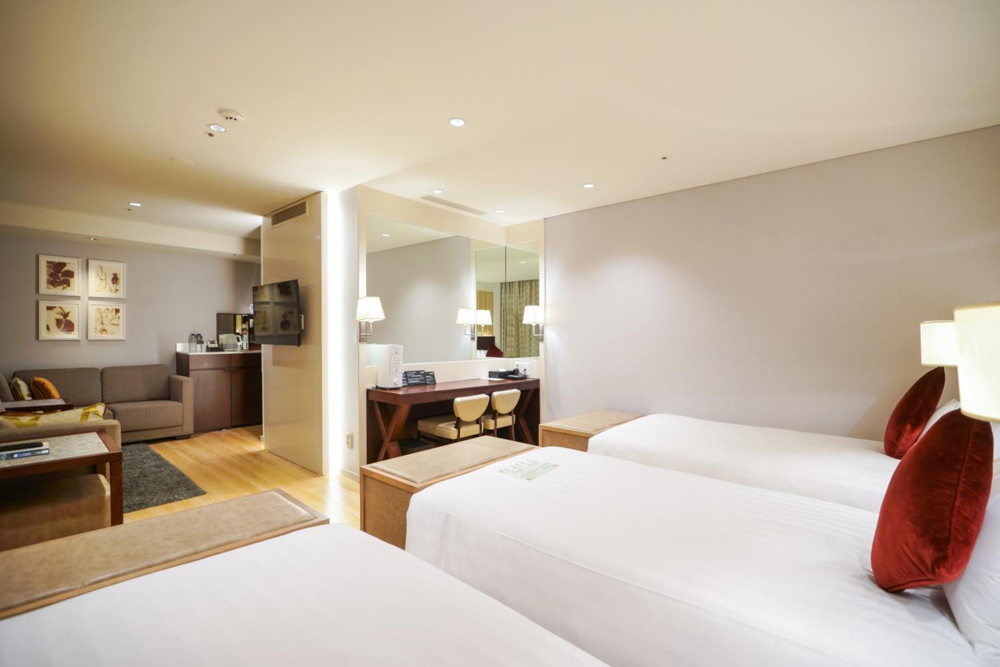 Hotel Solaria Nishitetsu Myeongdong - Renovated In 2025 Seoul